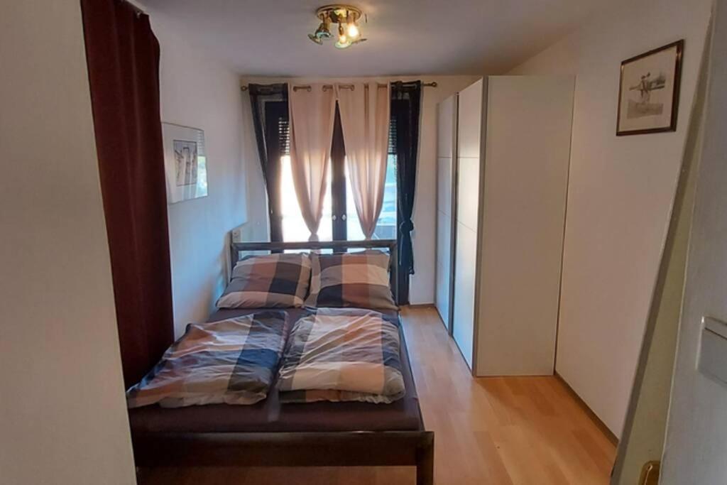 Quiet Apartment Close To Town Филах Екстериор снимка