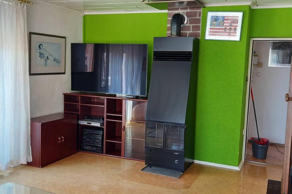 Quiet Apartment Close To Town Филах Екстериор снимка