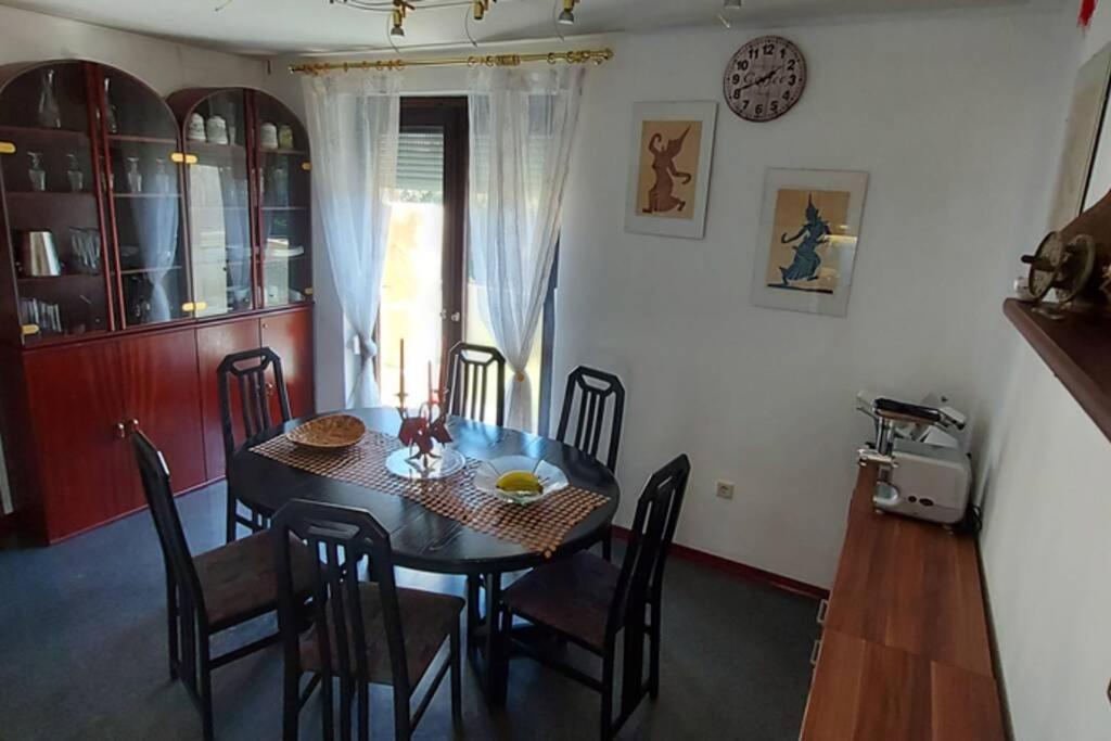 Quiet Apartment Close To Town Филах Екстериор снимка